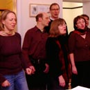 Chor "Just for Fun" mit der "Agentur-Hymne" bei Kunst auf Rezept, Internistenpraxis am Borgweg