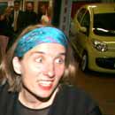 Performance im Autohaus von Daniela Laengenfelder